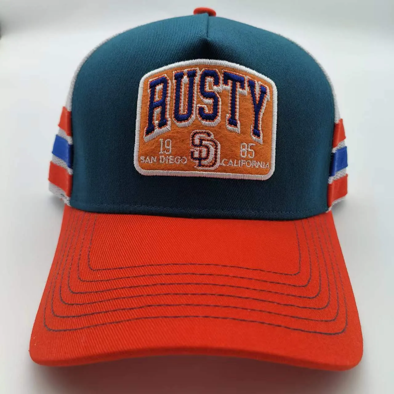 Gorra Rusty Lydos Camp Trucker Cap Runts